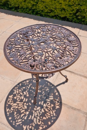 Grape Table 62cm Diameter - 2-Seater