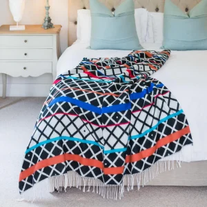 Xhosa Ithumbu Black/Natural Throw
