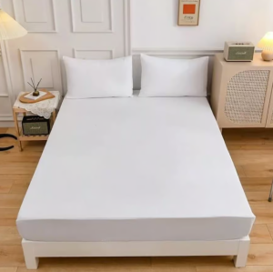 white fitted sheet